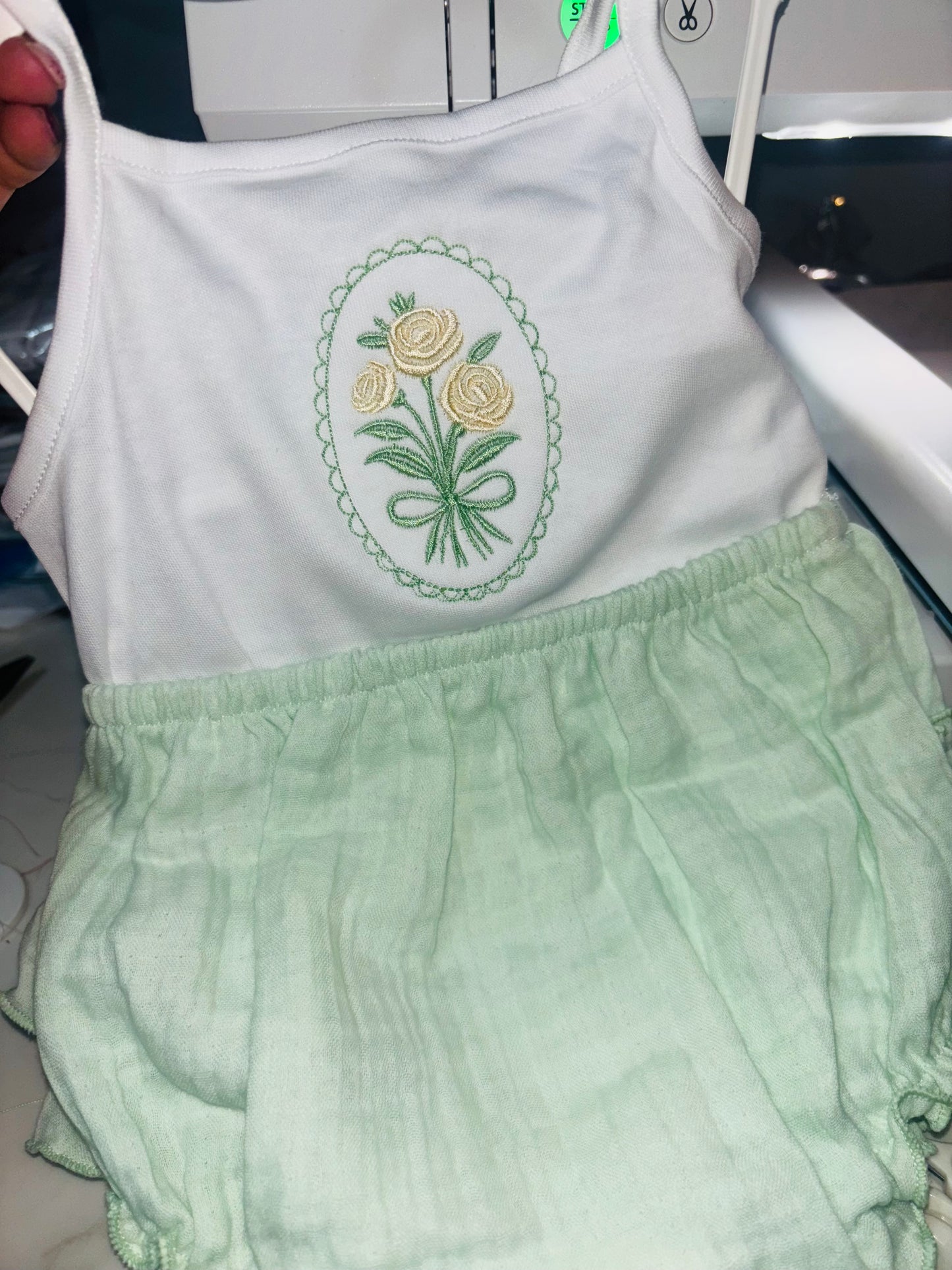 Mint Roses Bloomer Set