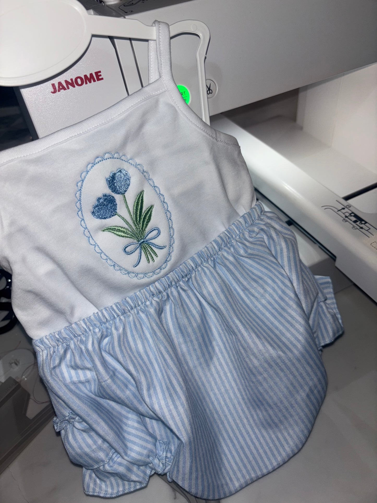 Blue Tulip Bloomer Set