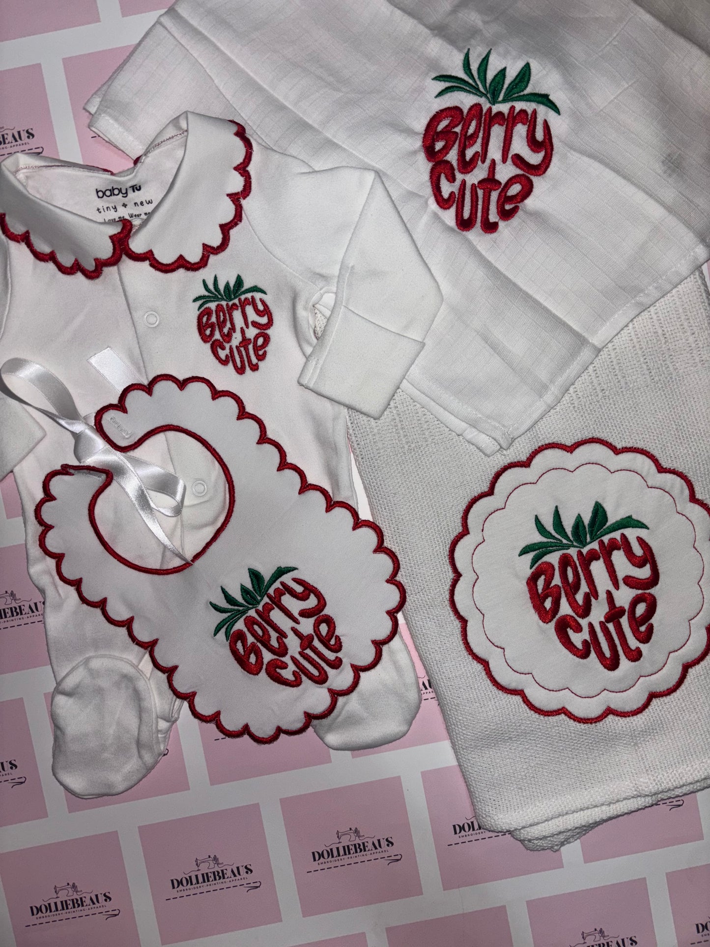 Berry Cute 4pc Embroidery Set